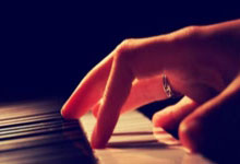 追寻胜利的足迹，比赛将会如何收场？